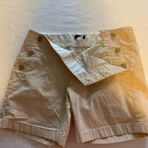 Safaricore J. Crew Tan Khaki Women’s Short Shorts High Waisted  6 Button Sailor
